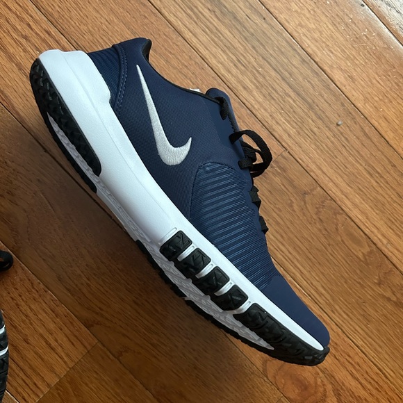 Brand new navy blue Nike Flex Control TR4 men size 11 sneaker. - Picture 2 of 6